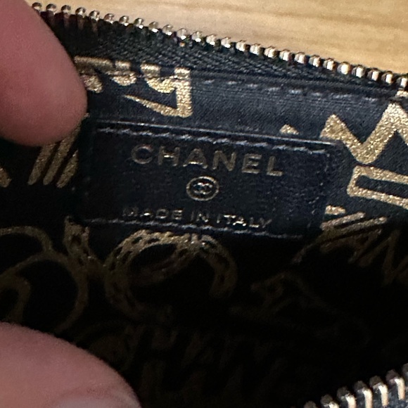 💯%Authentic!Chanel Lambskin Quilted Classic Flat Wallet/Phone Pouch/Card Holder - Picture 12 of 13